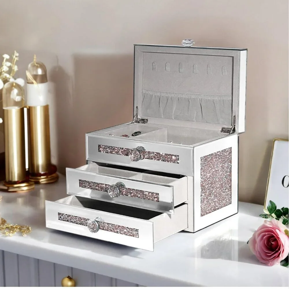 NEW IN BOX NWT beautiful pink faux crystal jewelry box